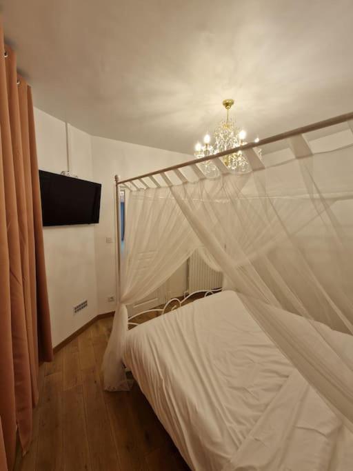 Maison Chic Avec Jacuzzi Nogent Sur Oise Yaospa60 Εξωτερικό φωτογραφία