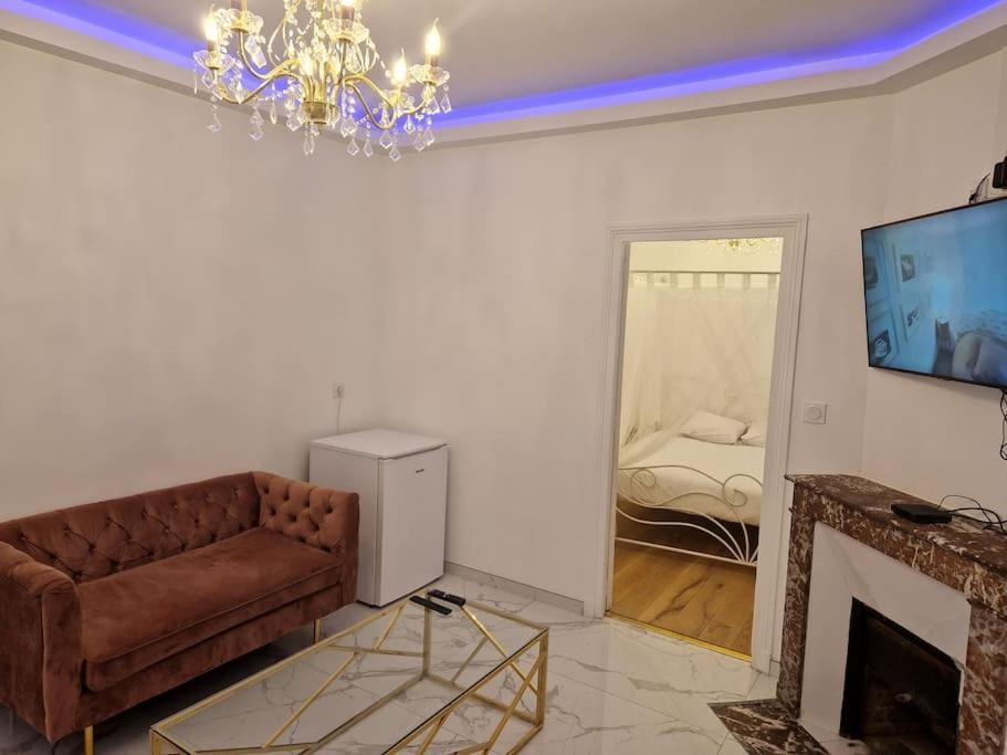 Maison Chic Avec Jacuzzi Nogent Sur Oise Yaospa60 Εξωτερικό φωτογραφία