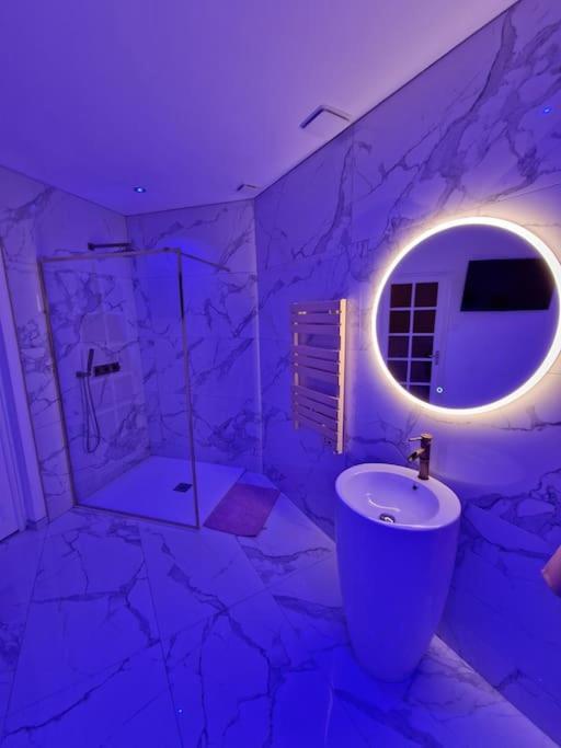 Maison Chic Avec Jacuzzi Nogent Sur Oise Yaospa60 Εξωτερικό φωτογραφία