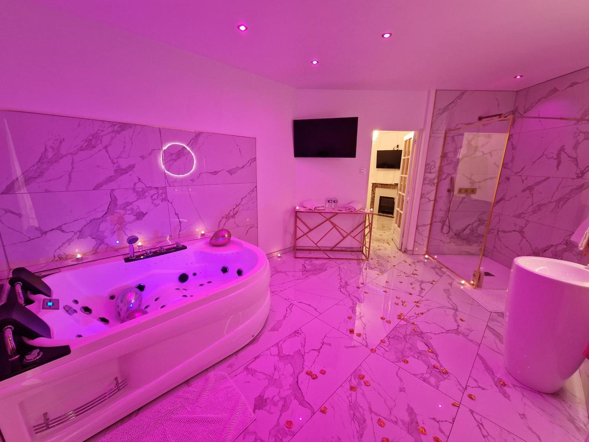 Maison Chic Avec Jacuzzi Nogent Sur Oise Yaospa60 Εξωτερικό φωτογραφία