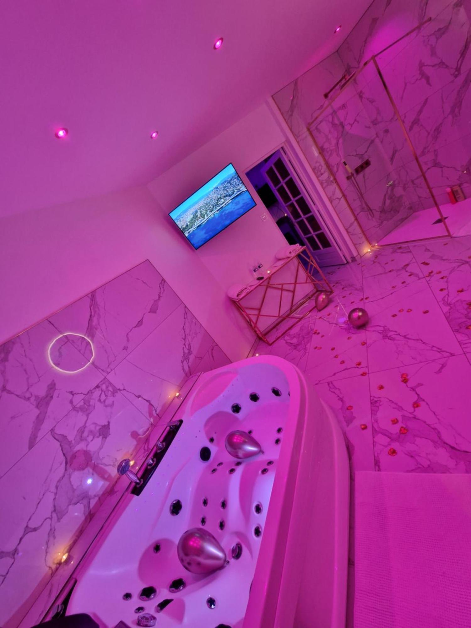 Maison Chic Avec Jacuzzi Nogent Sur Oise Yaospa60 Εξωτερικό φωτογραφία